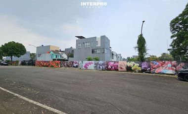 Kavling Depan Danau Dijual Metland Puri Jalanan Super Lebar - Luas 300m2