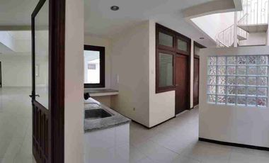 disewakan murah rumah siap huni Graha Famili