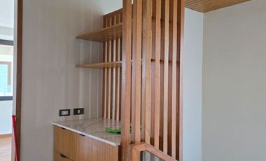 For Sale 5 Bedroom Brand New Mckinley West Village Taguig house for sale