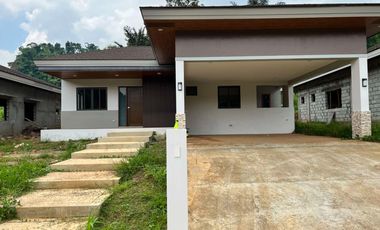 For Sale Bungalow House & Lot 3BR in Sun Valley Estates Inarawan Antipolo Rizal. KSA