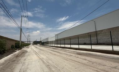 Nave Industrial cerca del Aeropuerto
