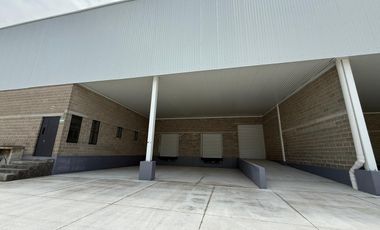 Nave Industrial cerca del Aeropuerto