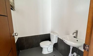 For Sale 2 Storey House & Lot 5BR in Sun Valley Estates Inarawan Antipolo Rizal. KSA