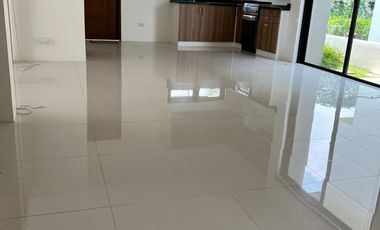 For Sale 2 Storey House & Lot 5BR in Sun Valley Estates Inarawan Antipolo Rizal. KSA