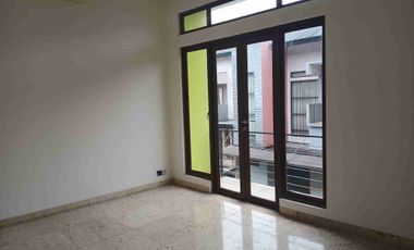 Disewakan rumah view lap.golf di Green Golf residence pangkalan jati