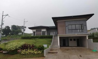 For Sale House & Lot in 5BR The Perch Highland Park Inarawan Antipolo Rizal. KSA
