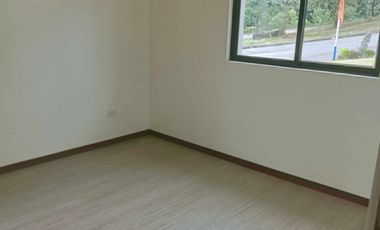 For Sale 2 Storey House & Lot 5BR in Sun Valley Estates Inarawan Antipolo Rizal. KSA