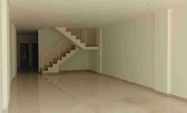 Ruko disewa di jl pemuda rawamangun dekat mall arion, rs antam , pt antam, velodrome , kantor jaktim jakarta timur