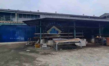 DISEWAKAN PABRIK SHGB ZONA INDUSTRI DEKAT KE PINTU TOL KARAWACI DAN TOL KEBON NANAS TANGERANG