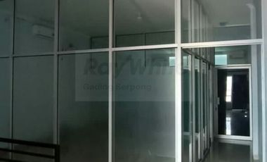 Ruko 3 Lantai Depan Lapangan Vatulemo Kantor Walikota Palu