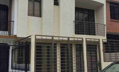 VENTA CASA PIEDRA PINTADA