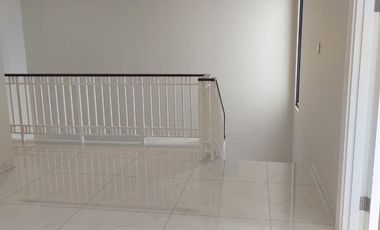 Rumah 2 Lt Modern Siap Huni di Cluster Summarecon Crowen Gading