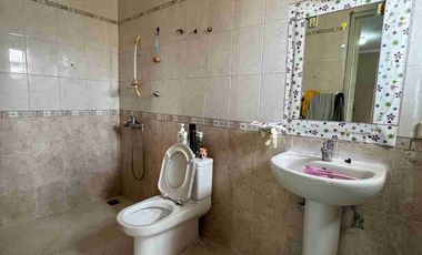 RUMAH SIAP HUNI 3 LANTAI PIK