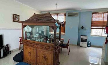 RUMAH SIAP HUNI 3 LANTAI PIK