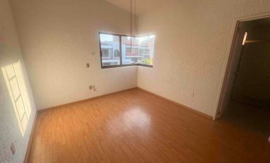 Casa En, renta Bugambilias Zapopan