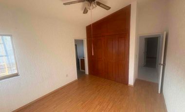 Casa En, renta Bugambilias Zapopan