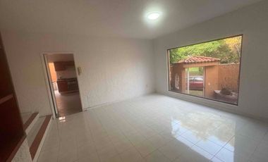 Casa En, renta Bugambilias Zapopan