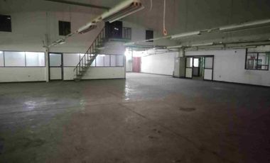 Taman Tekno BSD Gudang 3 Lantai dilengkapi dengan Lift Barang kapasitas 2 Ton