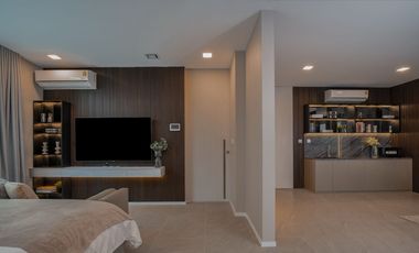 Sale and Rent VIVE Krungthep Kreetha 4 Bedroom House in Bangkok