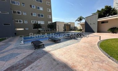 Cañadas del Lago. RENTA - Departamento con amenidades y 3 recámaras