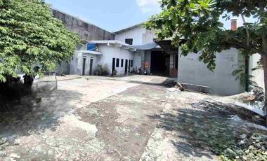 Gudang dekat Exit Tol Ngemplak Boyolali.