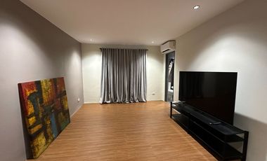 Merville Paranaque Park-Facing Townhouse For Sale