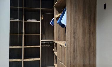 Merville Paranaque Park-Facing Townhouse For Sale