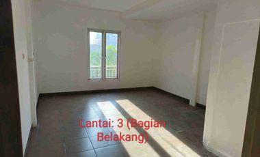 Disewakan Ruko 3,5 lantai   2 muka di Mangga besar