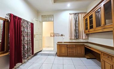 Sewa Rumah 5 Kamar di Jantung Jakarta Pusat Dekat Pasar Baru Stasiun