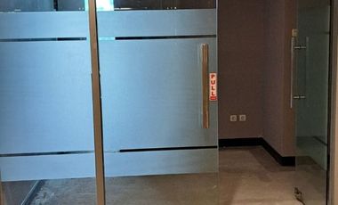 Office Space for Rent Blue Green Office, 157 m² Semi-Furnished Unit in West Jakarta Area, Near Toll Access