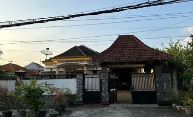Rumah Jl. Serma Abdullah, Bojonegoro, Jawa Timur
