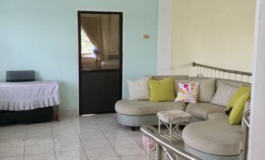 Lot:800 sqm. 2 Storey house. (Reinforced concrete)