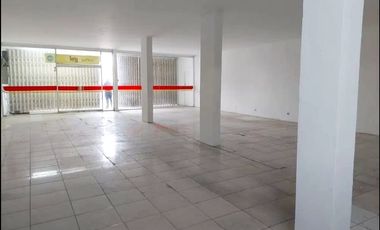 2unit ruko jadi 1 di pinggir jln raya komsen jatiasih ex alfamart LT.375m