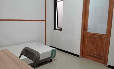 Sewa Rumah Baru Murah Semi Furnished di Sarijadi Bandung