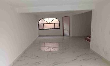 Venta de casa en la colonia Bosques de Aragón