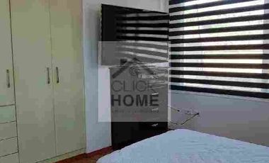 Arriendo departamento de 3 habitaciones en urbanización amoblado disponible en marzo