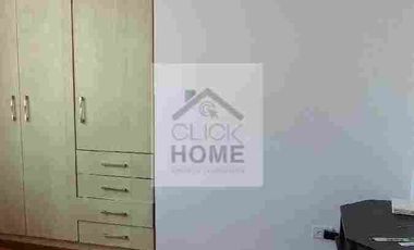 Arriendo departamento de 3 habitaciones en urbanización amoblado disponible en marzo