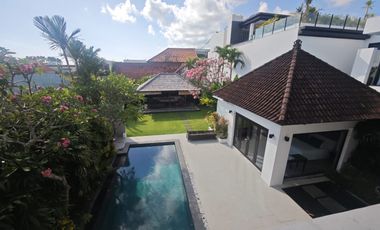 Villa Berawa Canggu Badung Bali