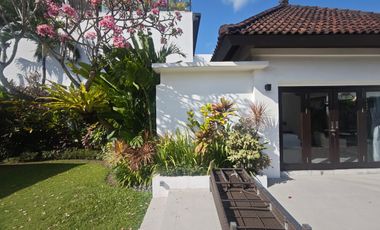 Villa Berawa Canggu Badung Bali