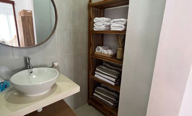 villa baru di nusa dua, furnish, pool, dkt pantai