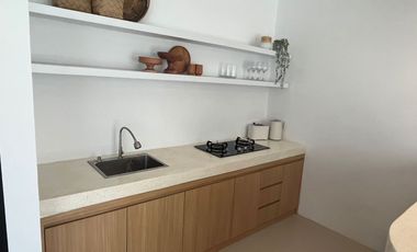 villa baru di nusa dua, furnish, pool, dkt pantai