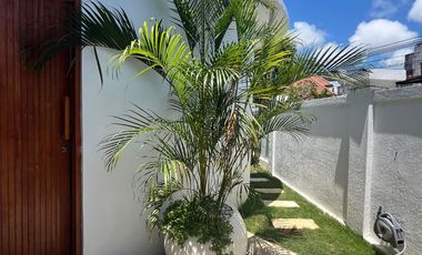 villa baru di nusa dua, furnish, pool, dkt pantai