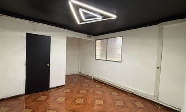 GALPON ESQUINA CON  BUENA CONECTIVIDAD