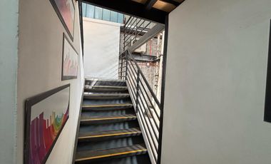 GALPON ESQUINA CON  BUENA CONECTIVIDAD