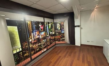 GALPON ESQUINA CON  BUENA CONECTIVIDAD