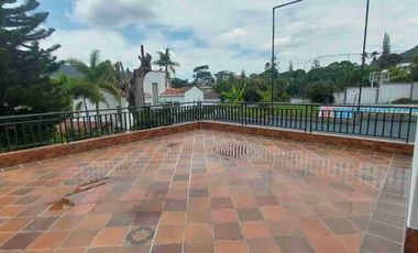 Vendo casa campestre diseño moderno Conjunto  cerrado  ,en la via entre piedecueata y floridablanca.