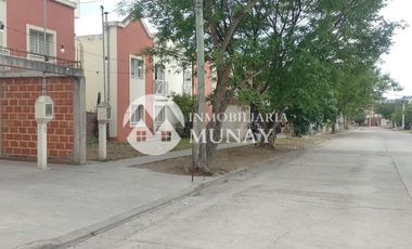 Venta duplex Barrio El Huaico