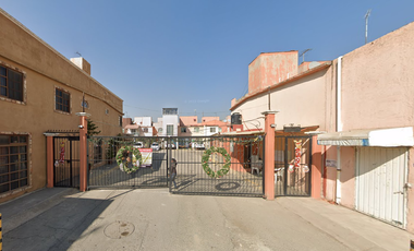 CASA DE RECUPERACIÓN BANCARIA EN RETNO LLANO ALTO, FRACC. EX HACIENDA SAN MIGUEL, CUAUTITLAN IZCALLI, EDO MEX. ¡NO SE ACEPTAN CRÉDITOS!