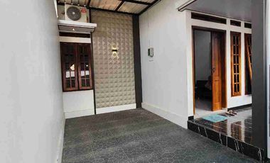 Rumah Dijual Siap Huni Kartasura Sukoharjo – 1 Lantai Hadap Timur Bonus AC