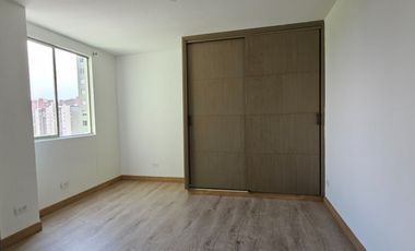Apartamento de 3 alcobas en venta. Medellín, Belén Rodeo Alto